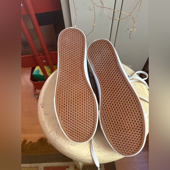 Hightop Vans - Picture 11 of 15